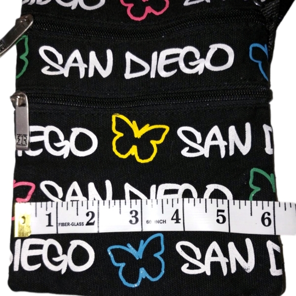 NEW San Diego Crossbody Purse - Picture 6 of 6